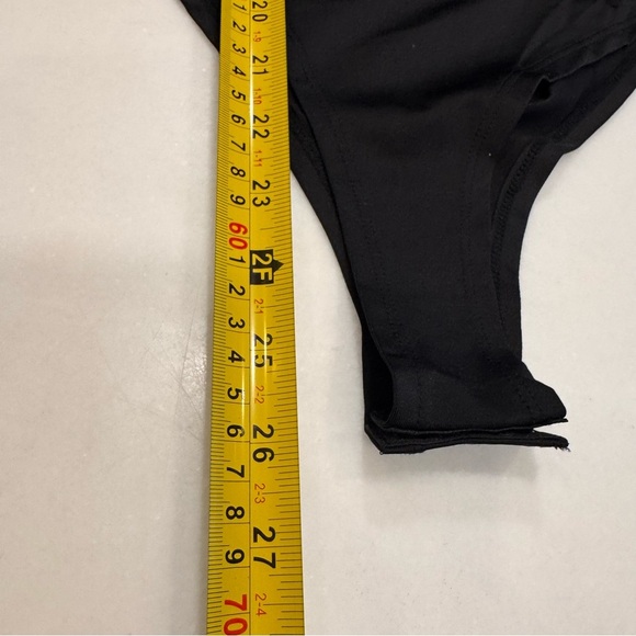 Cider Women’s Off The Shoulder Black Bodysuit Cross Back Sz XL NWT - Picture 8 of 13